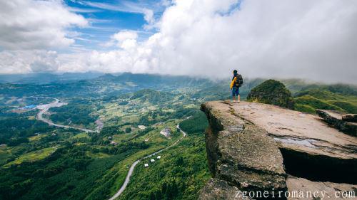 dream of the cliff indicates what